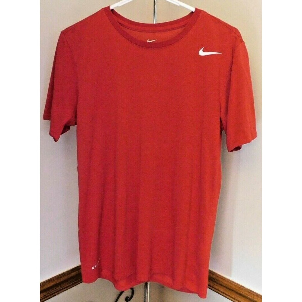 Nike Dri-Fit Men's T-shirt Size Small Red Short Sleeve
